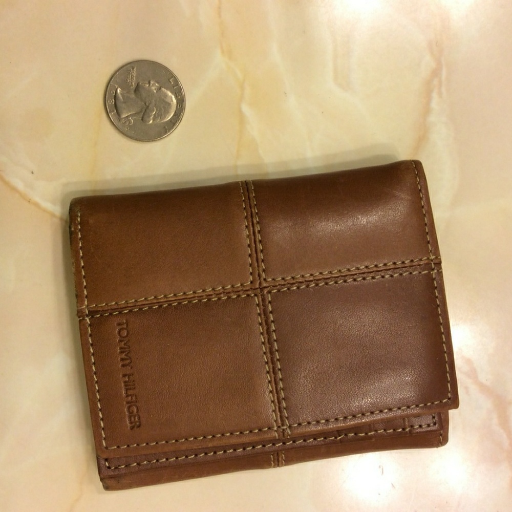 Tommy Hilfiger brown wallet